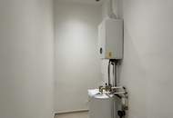 1090! Repräsentativer 4-Zimmer ALTBAU + BALKON und 2 Bädern ab Mitte Februar 26!