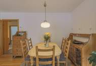 Großzügige Wohnung in zentrumsnaher Ruhelage