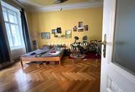 KLASSISCHES ALTBAUAPARTMENT MIT BALKON