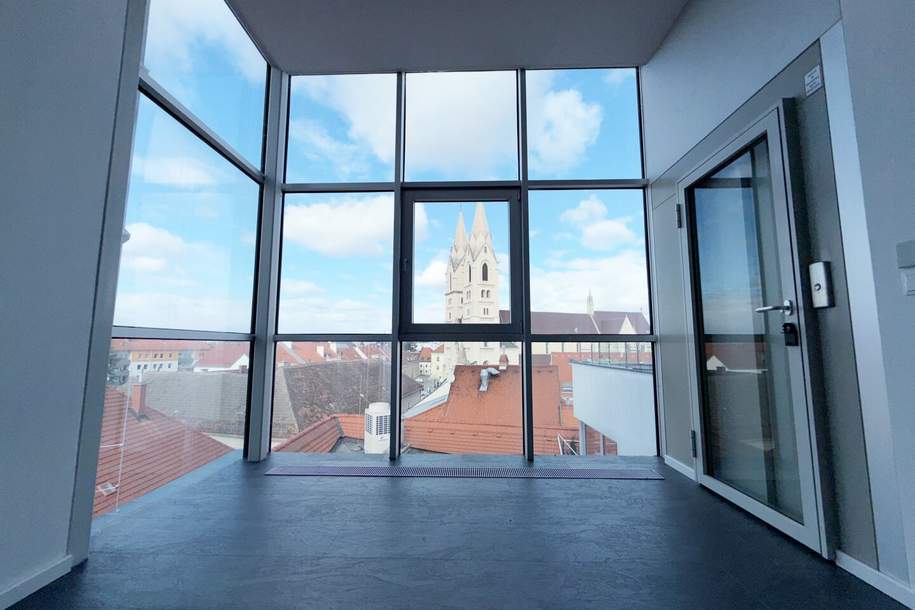 Büro / Praxis - Moderne Arbeitsfläche mit Ausblick in der Innenstadt, Gewerbeobjekt-miete, 2.724,34,€, 2700 Wiener Neustadt(Stadt)