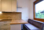 Heimeliges Doppelhaus in Holzbauweise – Wohnen mit Wohlfühlfaktor in ruhiger Siedlungslage!