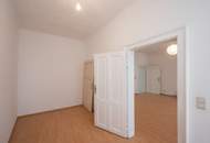 ++NEU++ Renovierungsbedürftige 3-Zimmer Altbau-Wohnung in zentraler Lage!