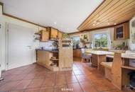 Geräumiges Wohnhaus mit Einliegerwohnung nahe Holzöstersee