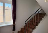 Ärzte, Unternehmer & Familien: Haus in bekannter Lage mit bis zu 3 Wohneinheiten und Grundstück mit Baureserve