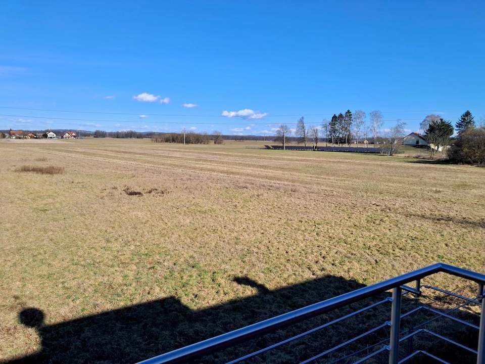 Vielseitig nutzbares Grundstück mit Baufläche – Nähe LKH Radkersburg