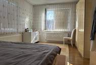 Mehrfamilienhaus in Schrems: 9 Zimmer, Garten, Garage, teilsaniert – 299.000 €!