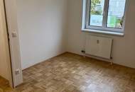 Bezaubernde 2-Raum Wohnung mit Terrasse u. kleinem Garten in idyllischer Grünlage - Top-Infrastruktur! Ab SOFORT zu beziehen!