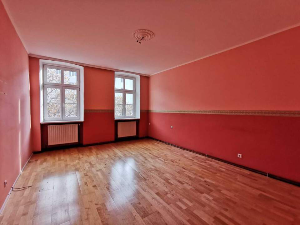 ++NEU++ 3-Zimmer Altbau-Wohnung (renovierungsbedürftig), guter Grundriss