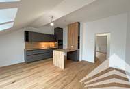 2 Zimmer DG-Wohnung! Erstbezug nach Generalsanierung!