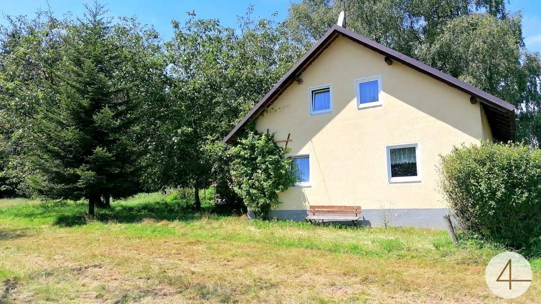 Mietkauf! Renovierungsbedürftiges Haus am Waldrand mit viel Grund für Bastler