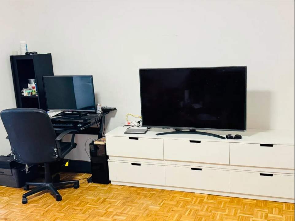Top Investition oder Eigenheim: 1-Zimmer-Wohnung mit verglaster Loggia in Linz-Stadt 37 m²