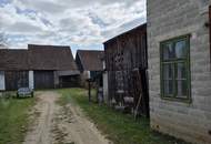 Wohnhaus mit Altbestand und Scheune