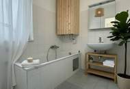 Sanierte Familienwohnung vereint höchsten Wohnkomfort mit einer entspannten Grünlage und herrlichem Ausblick! Freuen Sie sich auf ein durchdachtes, flexibles Raumkonzept – perfekt für modernes Wohnen. Jetzt dank KI-Visualisierung realitätsnah erleben!