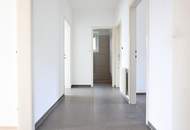 Renovierte-3-Raum-Eigentumswohnung mit Balkon und 203 m² Eigengarten