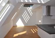 Wohnen über den Dächern Wiens – Dachterrassen-Maisonette mit Charakter (inkl. Heizkosten)