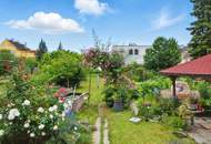 PRIVATES PARADIES IN ANGENEHMER LAGE - FREUNDLICHES HAUS MIT WINTERGARTEN UND WEINKELLER!
