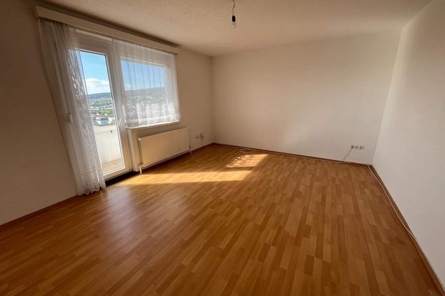 Zentrumsnahe Wohnung mit Küche, Loggia und tollem Ausblick!, Wohnung-miete, 795,00,€, 7000 Eisenstadt(Stadt)