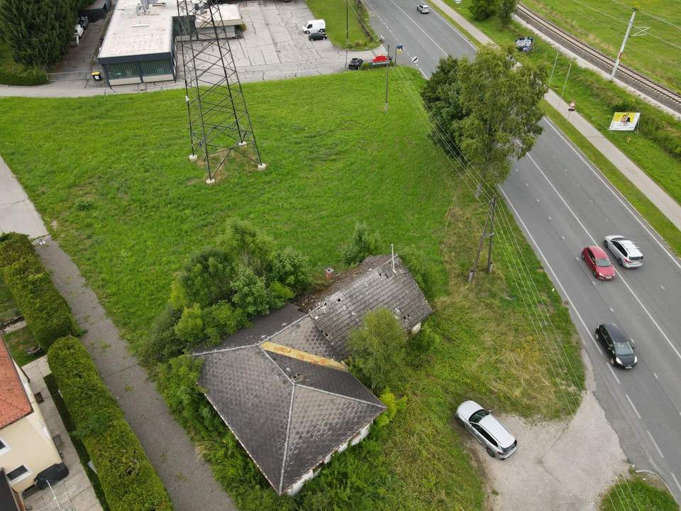 Pachtgrundstück - Interessante Gewerbeliegenschaft