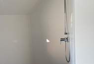 DG-Terrassenwohnung / Kilmaanlage / nähe Bahnhof Meidling / Ab September!