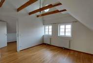 Familientraum - Doppelhaushälfte mit großem Garten am Rosenhügel!