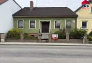 Massives Einfamilienhaus mit Innenhof, Halle &amp; Ausbaupotenzial in 2054 Haugsdorf