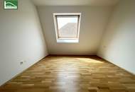 Zentrale 2-Zimmer-Wohnung mit Balkon, Schlossbergblick und Tiefgarage - JETZT ANFRAGEN