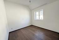 Charmante 3-Zimmer-Dachgeschosswohnung mit Balkon - Urbanes Wohnen nahe Naschmarkt!