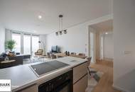 Hoch hinaus! Wohnen mit Fernblick über Wien | 3 Zimmer Erstbezug mit Balkon | Pool, Fitness &amp; Spa