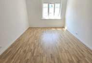 Grün soweit das Auge reicht - Ihr Ruhepol im 18.Bezirk! TOP saniert + Hofseitiger Balkon + Viel Grün + Viel Lebensqualität + Absolute Ruhelage + Ideale Raumaufteilung! Besser geht´s nicht! Nicht lange zögern...