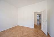 ++NEU++ generalsanierte 2-Zimmer Altbauwohnung in sehr guter Lage!