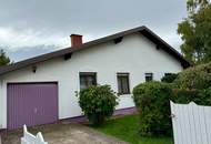 Einfamilienhaus auf großem Grundstück in ansprechender Wohngegend