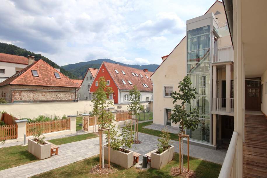 Erstbezug nach umfassender Sanierung: Sonnige Altbauwohnung am Hauptplatz Frohnleiten, Wohnung-miete, 1.295,00,€, 8130 Graz-Umgebung