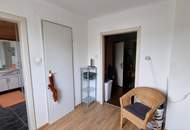Einfamilienhaus mit Pool und großem Garten in verkehrsgünstiger Lage