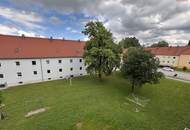 ERSTBEZUG nach umfassender Sanierung! Wunderschöne 3-Zimmer-Wohnung in vorteilhafter Lage am ruhigen Stadtrand von Steyr! Große Fenster, traumhaftes Badezimmer und vielseitige Einrichtungsmöglichkeiten versprechen höchste Wohnqualität!