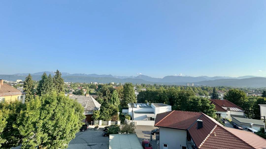 Klagenfurt am Wörthersee - Kreuzbergl - Kinkstraße: renovierungsbedürftige Wohnung mit viel Potenzial und tollem Fernblick *fantastische Aussichten*