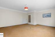 Gut geschnittene 2-Zimmer-Wohnung mit separater Küche nahe Bahnhof Liesing – sanierungsbedürftig