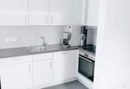 Helle 2-Zimmer-Wohnung mit Balkon nahe der U3