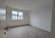 "Ihr neues Zuhause in Reichersdorf – Doppelhaushälfte mit Pool &amp; Traumgarten"