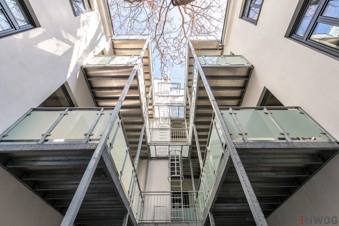 ALTBAU-BALKONWOHNUNG | SANIERTER STILALTBAU | Ca. 2 Min. zur U4 SCHÖNBRUNN | Ca. 15 Min. in den 1. Bezirk