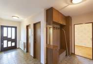 Wasserstraße - renovierungsbedürftiges Einfamilienhaus mit Garage