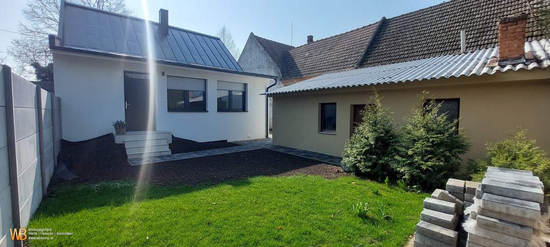ERSTBEZUG nach Kernsanierung, schlüsselfertig 2 Zimmer & Küche, Garten, sofort beziehbar