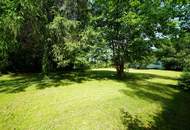 Badeplatz mit Kiesstrand