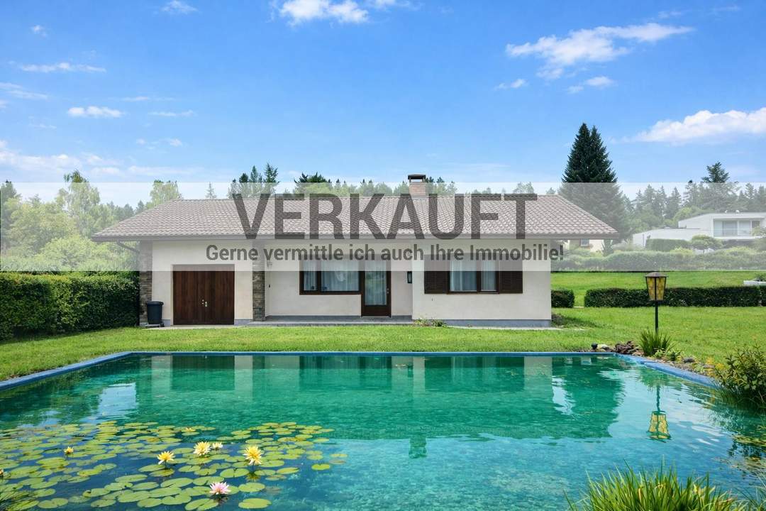 "VERKAUFT - Bungalow mit Traumgrundstück"