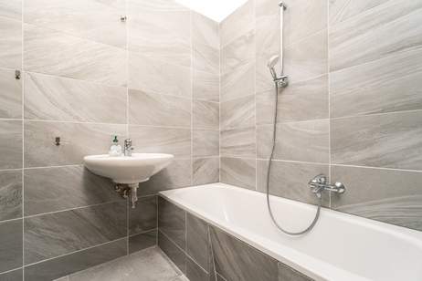 Moderne 74m² Büro/Praxis, Küche & Bad, WC – Erstbezug nach Renovierung in 1210 Wien, Gewerbeobjekt-miete, 1.175,00,€, 1210 Wien 22., Donaustadt