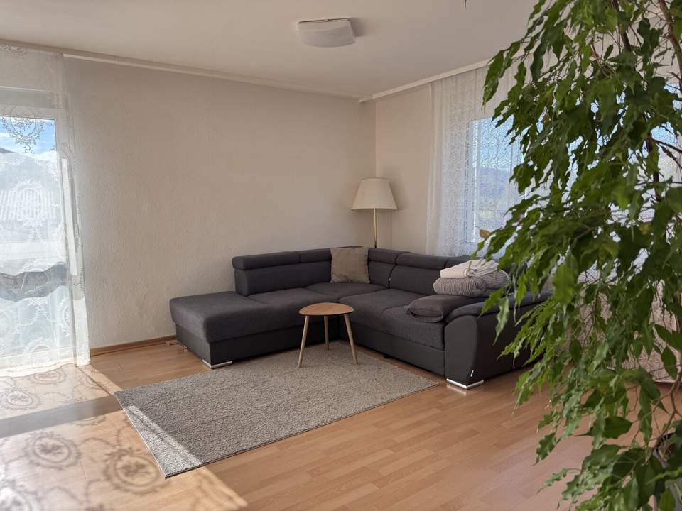Gepflegte, sehr gut aufgeteilte 79 m² Mietwohnung (2,5 Zimmer) inkl 1 Gartenbenützung* – nur € 638- monatlich