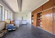 Wohn-u. Geschäftshaus mit XL Wohnung