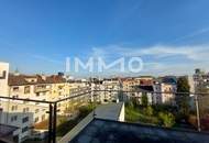 **AB SOFORT** Exklusive 3-Zimmer Dachgeschoss-Wohnung mit 2 Terrassen - Bismarckstraße 16 - Top 20