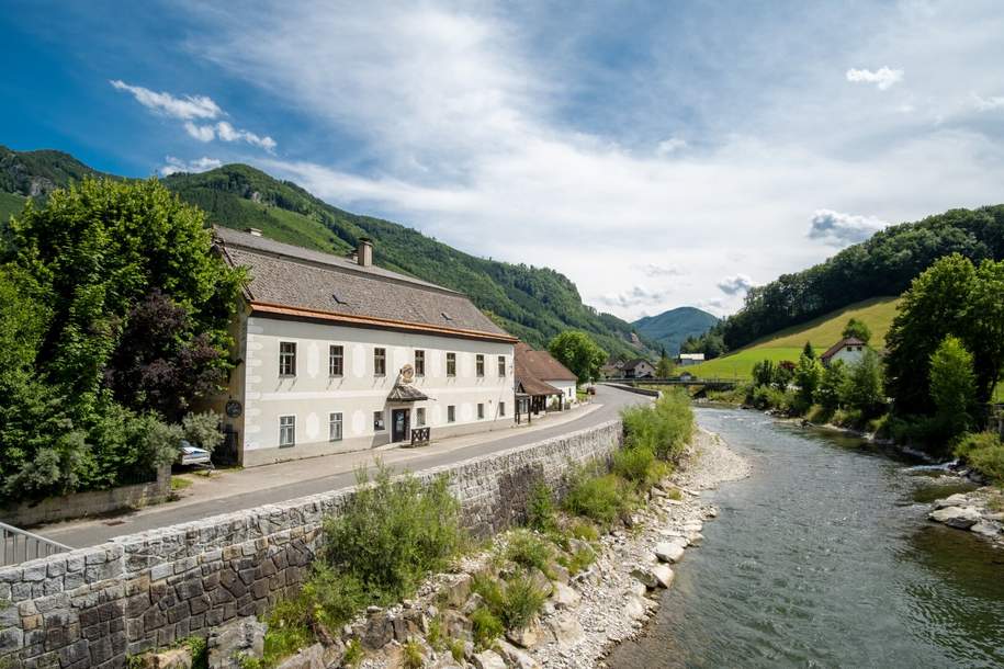 Vierkanthof mit vielen Nutzungsmöglichkeiten (private Nutzung aber auch geschäftliche Nutzungen), Haus-kauf, 399.000,€, 3180 Lilienfeld