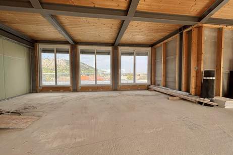 DG-Ordination über den Dächern Hainburgs mit direktem Blick auf den Schlossberg | Rundumterrasse, ca. 136m² | noch frei gestaltbare Raumaufteilung, Gewerbeobjekt-miete, 1.730,65,€, 2410 Bruck an der Leitha