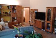 Neuwertiger Bungalow mit Doppelgarage an der Donau